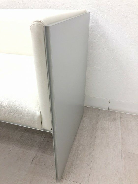 Cassina ixc.（カッシーナ・イクスシー）エアフレーム 3人掛けソファ 商品画像18