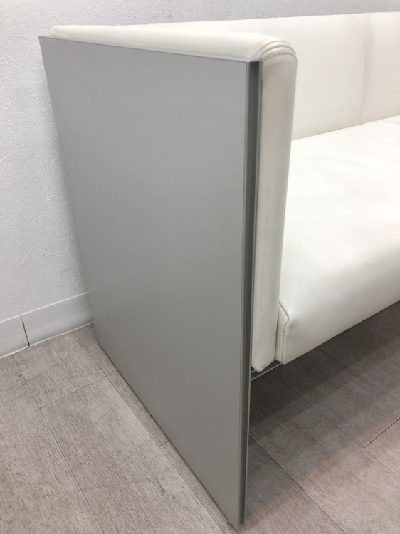 Cassina ixc.（カッシーナ・イクスシー）エアフレーム 3人掛けソファ 商品画像19