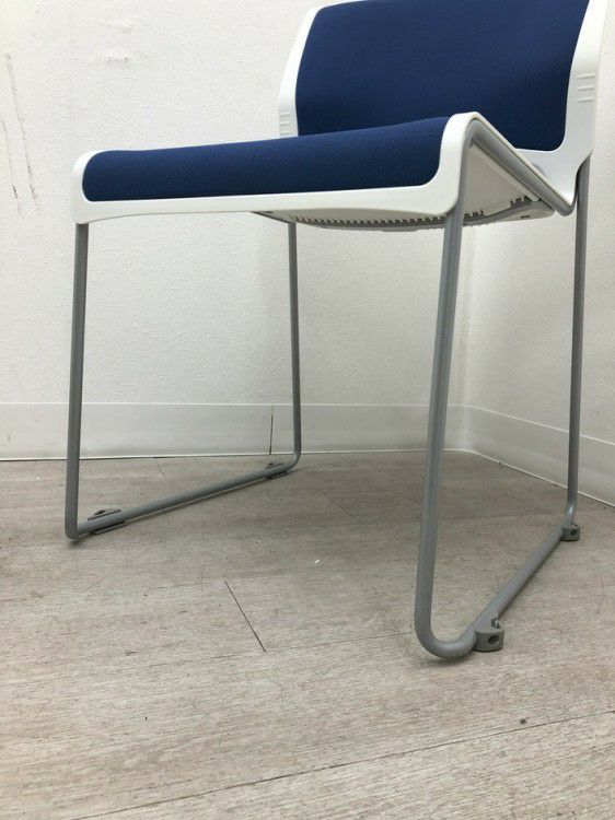 オカムラリットシリーズ スタッキングチェア 商品画像12