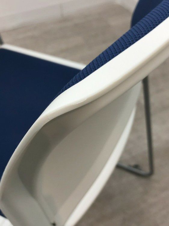 オカムラリットシリーズ スタッキングチェア 商品画像19