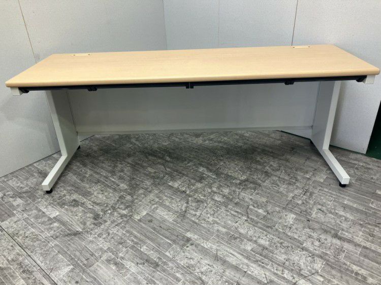 プラスフラットラインシリーズ 1800平デスク 商品画像1