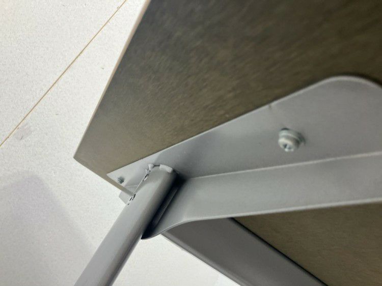 オカムラ8177シリーズ 1200ミーティングテーブル 商品画像7