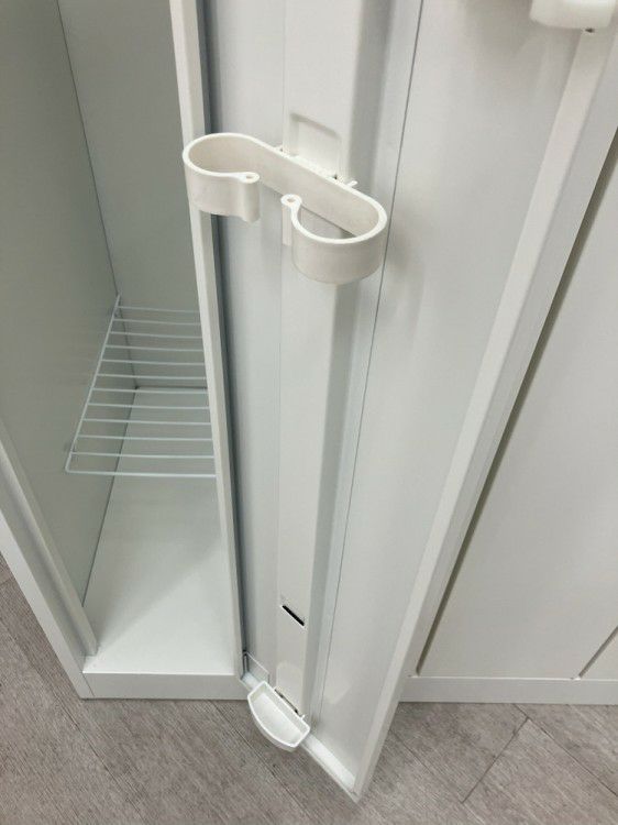 オカムラFZタイプシリーズ 4人用ロッカー 商品画像10