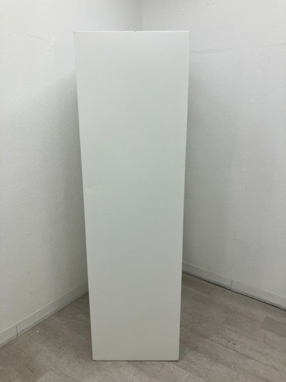 イトーキW型シリーズ 4人用ロッカー 商品画像3