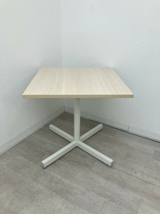 ウチダ（内田洋行）notio(ノティオ)シリーズ 角テーブル 商品画像2