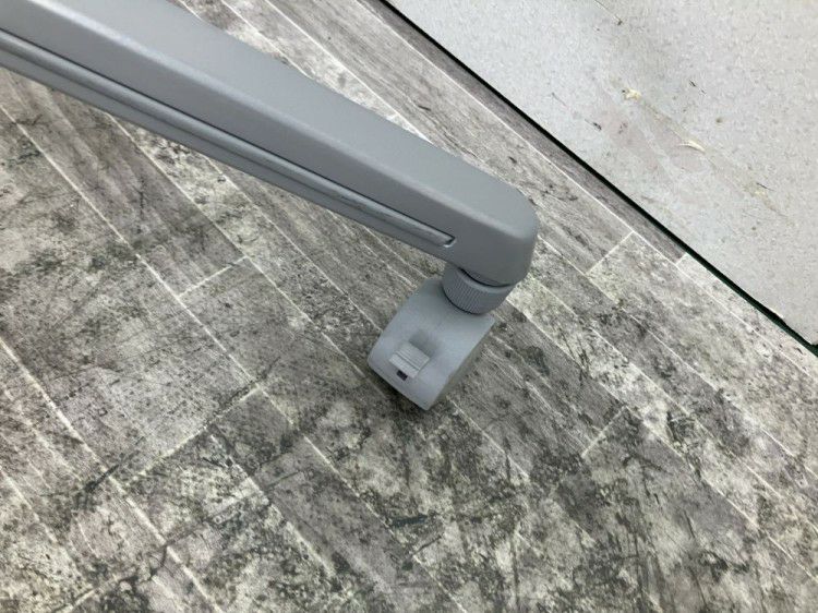 オカムラカルドーシリーズ 1800サイドスタックテーブル 商品画像9