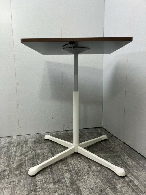 オカムラアクティアフェローシリーズ 手動昇降式800角テーブル 商品画像6