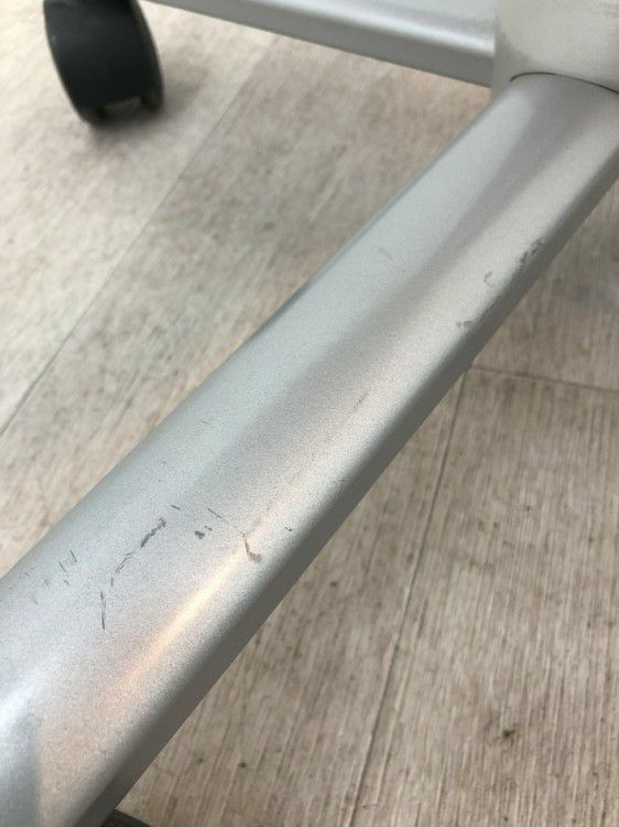 コクヨDelphi（デルフィ）シリーズ 丸テーブル 商品画像11