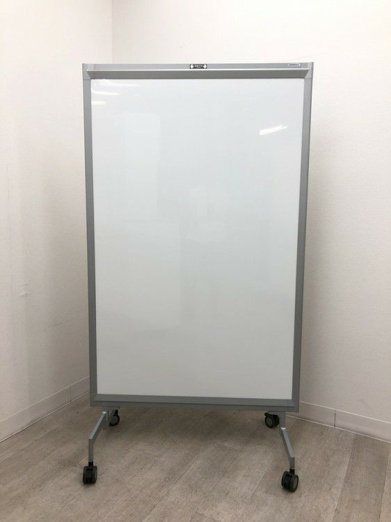 オカムラクレボシリーズ 自立ホワイトボードパーテーション 商品画像3