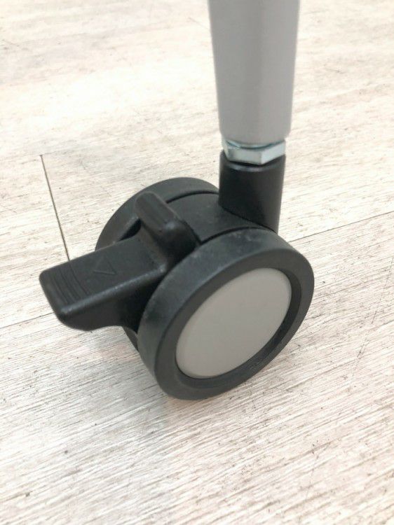 オカムラクレボシリーズ 自立ホワイトボードパーテーション 商品画像7