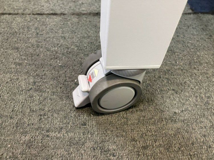 コクヨワークフィットシリーズ 1400平デスク+ワゴンセット 商品画像8