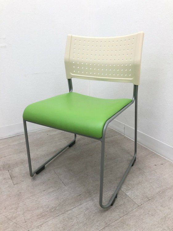 アイリスチトセスタッキングチェア 商品画像1