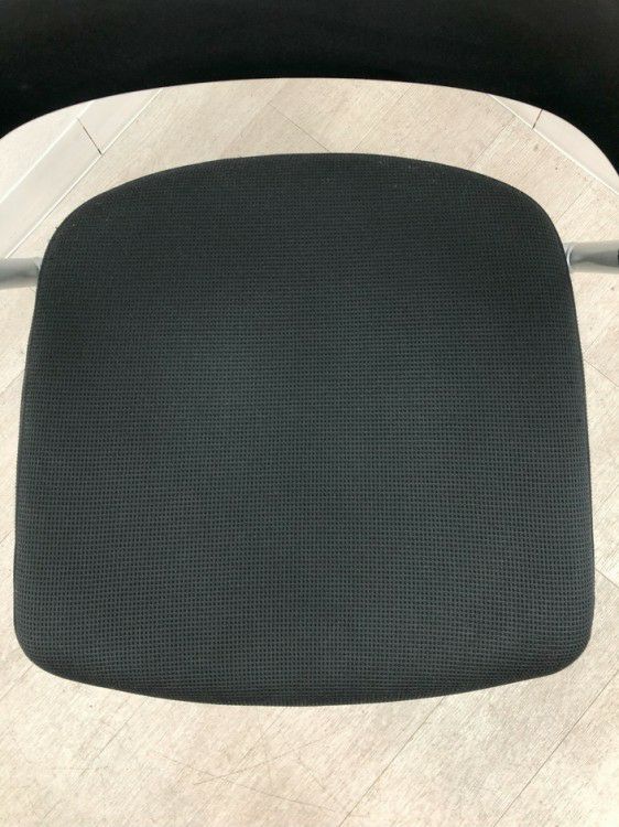 コクヨプロッティシリーズ スタッキングチェア6脚セット 商品画像10