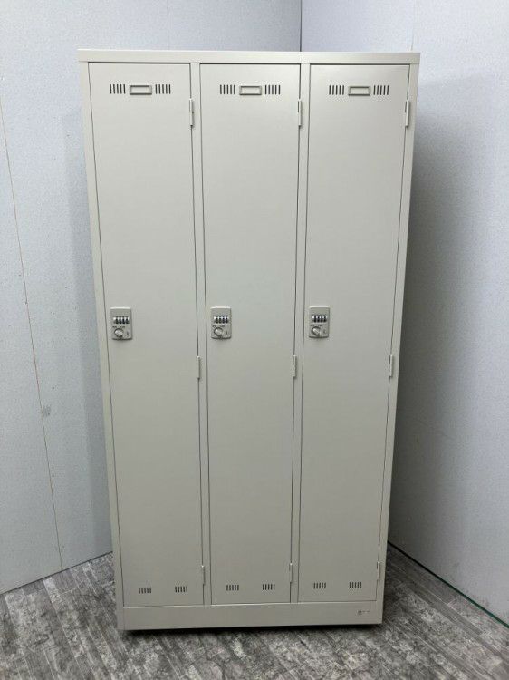 SEIKO FAMILY（生興） ダイヤル式3人用ロッカー 商品画像1