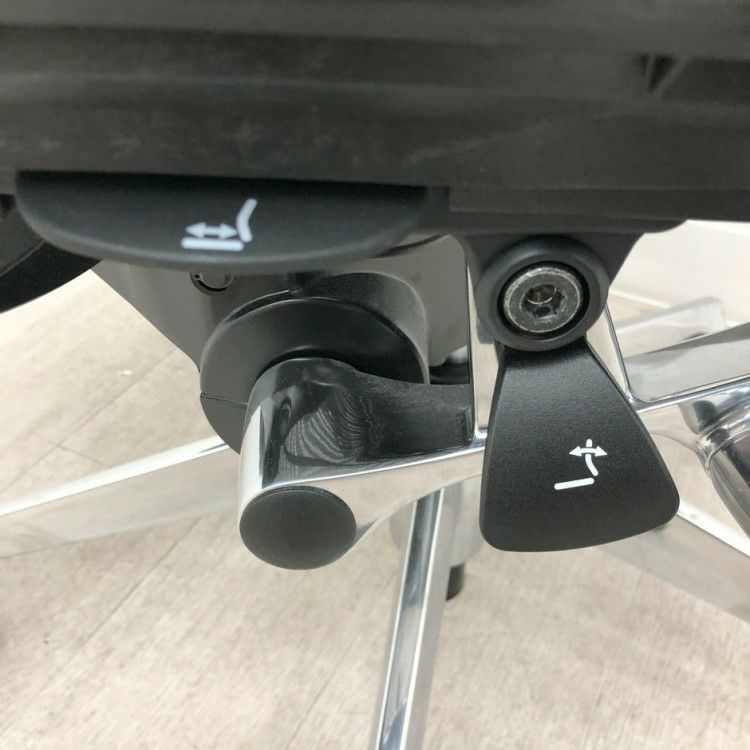 オカムラBaron(バロン)チェア 固定肘付バロンチェア 商品画像16