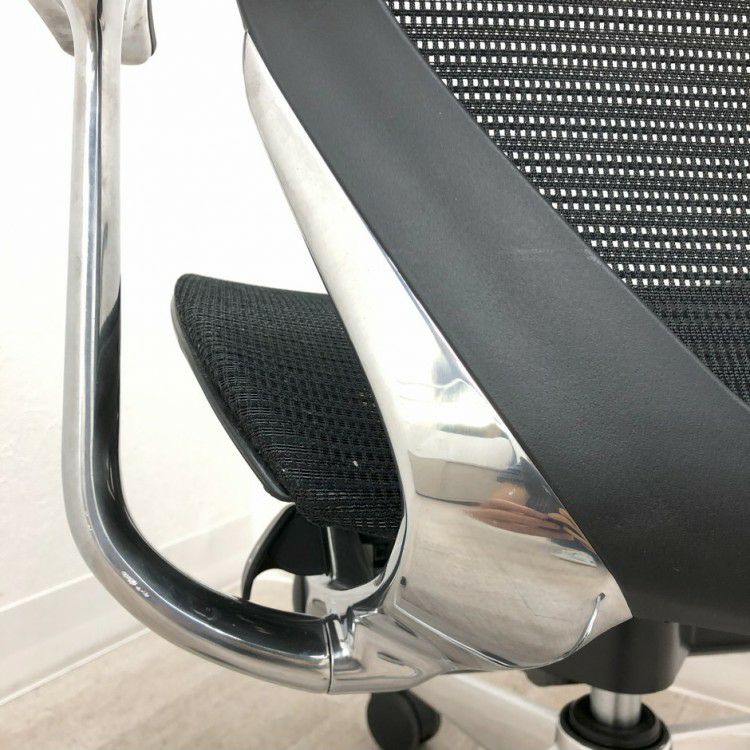 オカムラBaron(バロン)チェア 固定肘付バロンチェア 商品画像17