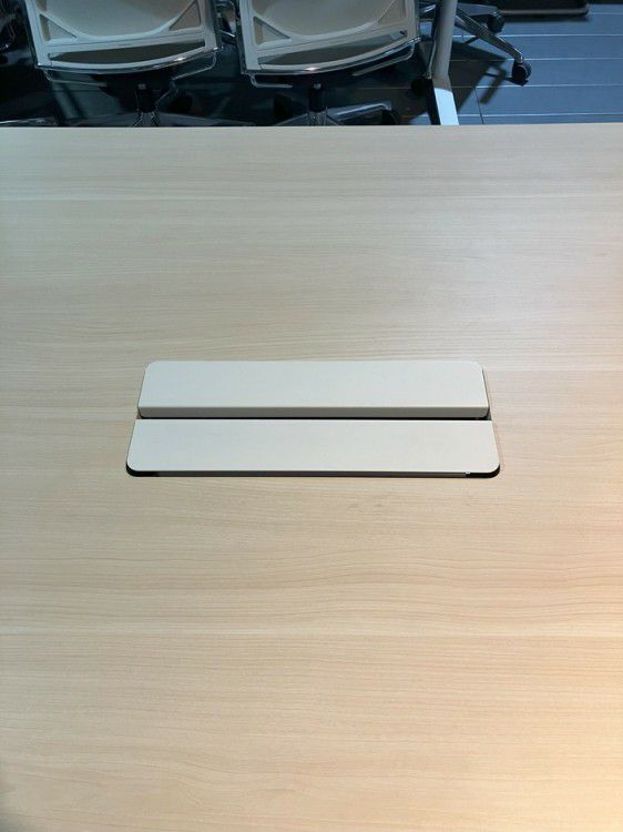 ウチダ（内田洋行）レムナ（LEMNA）シリーズ 3200ミーティングテーブル 商品画像4