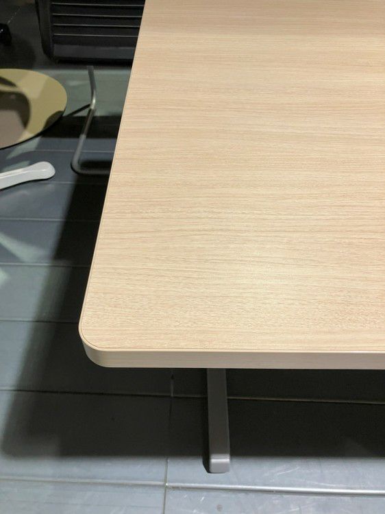 オカムラ8177シリーズ 1800ミーティングテーブル 商品画像4