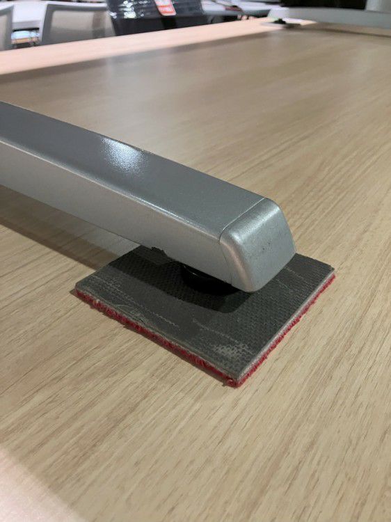 オカムラ8177シリーズ 1500ミーティングテーブル 商品画像9