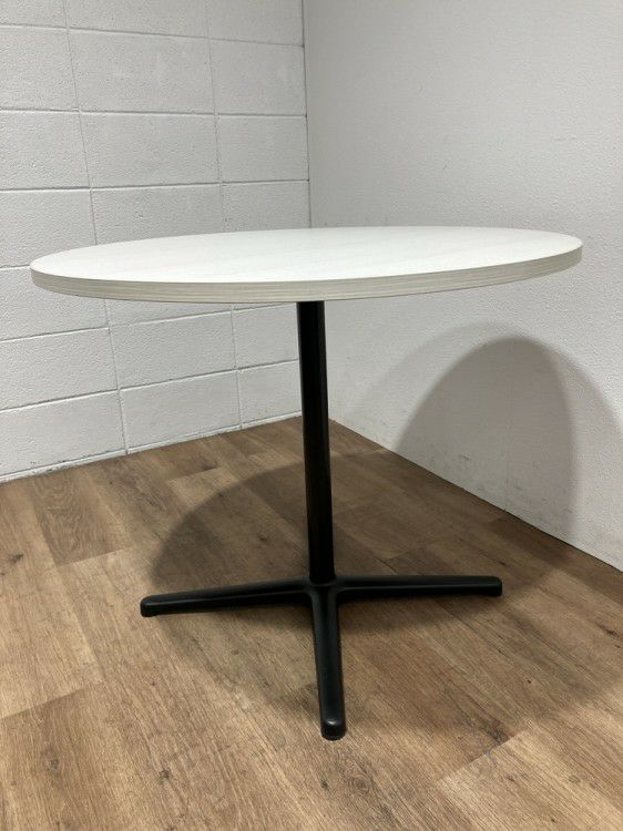 イトーキknot Work(ノットワーク)シリーズ 丸テーブル 商品画像2