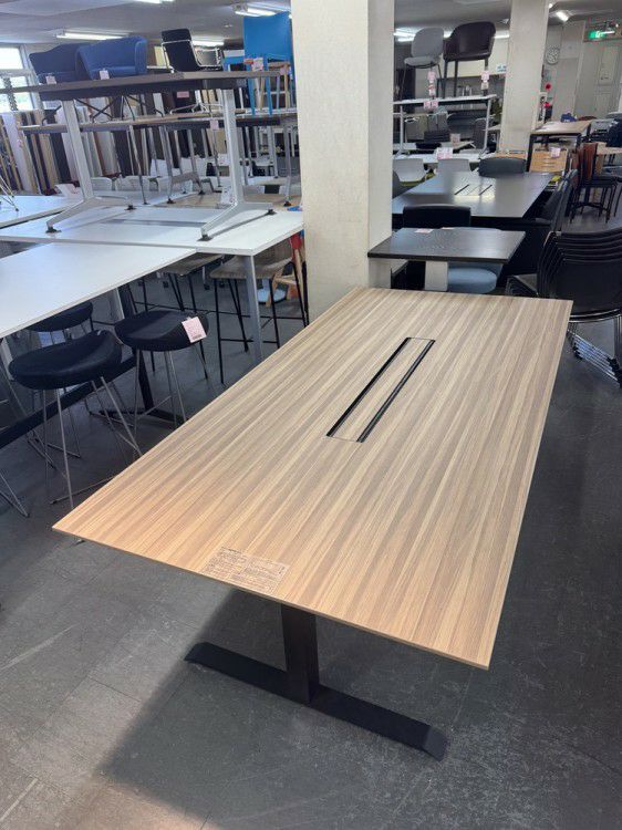 コクヨSEQENCE(シークエンス)シリーズ 電動昇降テーブル 商品画像2