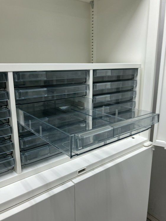 オカムラレクトラインシリーズ 両開き上下書庫 商品画像2