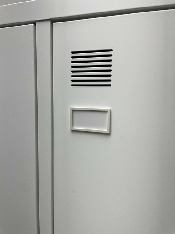 ウチダ（内田洋行）3人用ロッカー 商品画像7