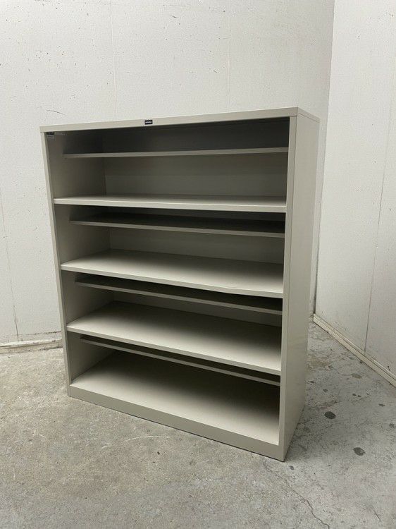 ウチダ（内田洋行）シューズボックス 商品画像1