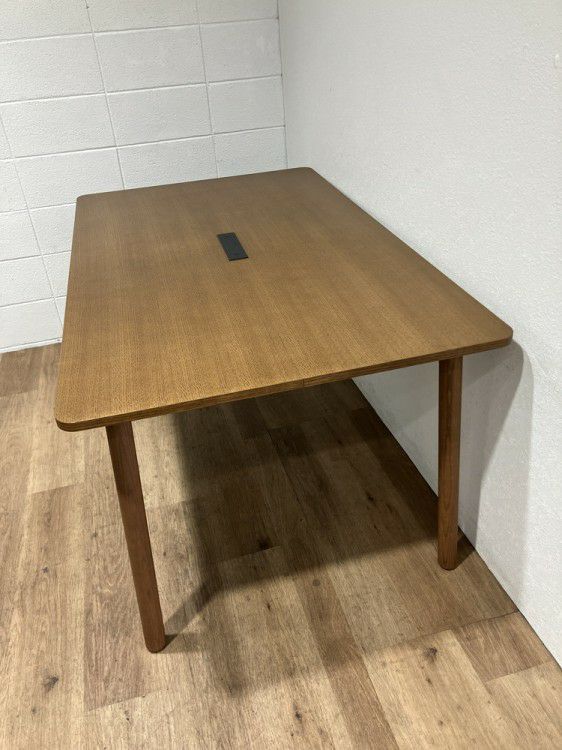 イトーキウーノ(woono)シリーズ ミーティングテーブル 商品画像2