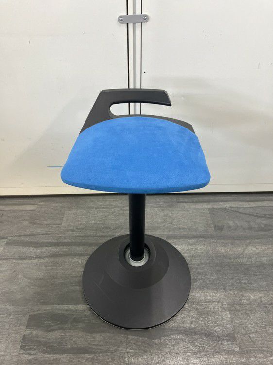 エアリス マヴマン/Aeris Muvman ワークスツール 昇降スツール 商品画像2