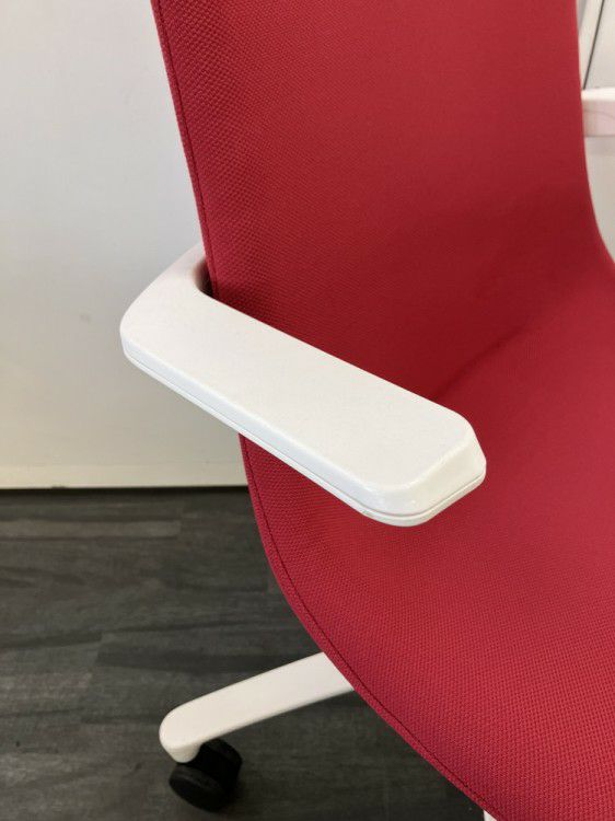 イトーキモーブシリーズ 固定肘付モーブチェア 商品画像9