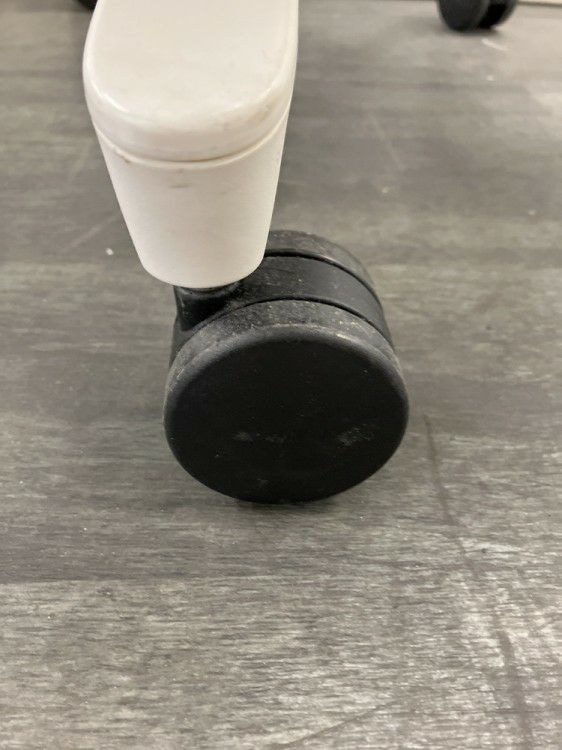 イトーキモーブシリーズ 固定肘付モーブチェア 商品画像13