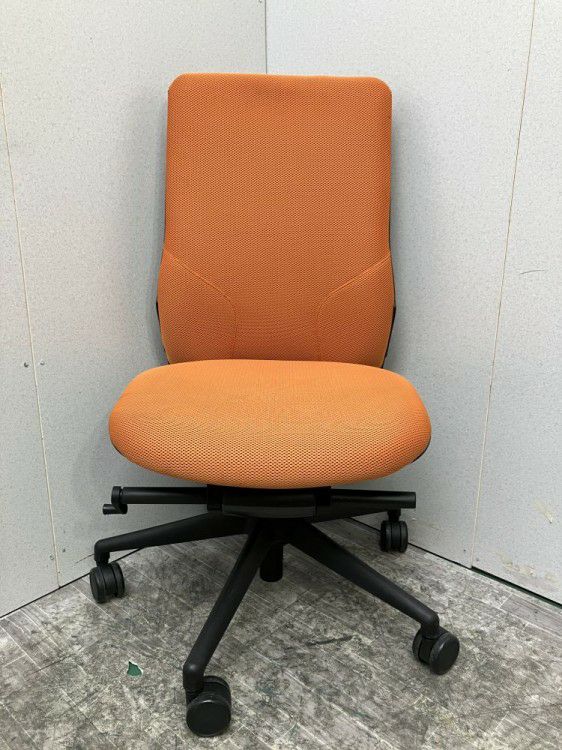 プラスBe(ビーイー)シリーズ Beチェア 商品画像2