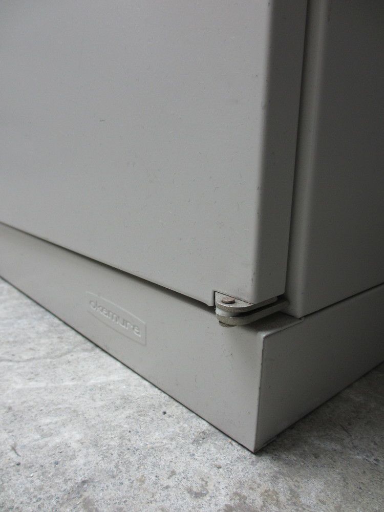 オカムラ42シリーズ 両開き上下書庫 商品画像6