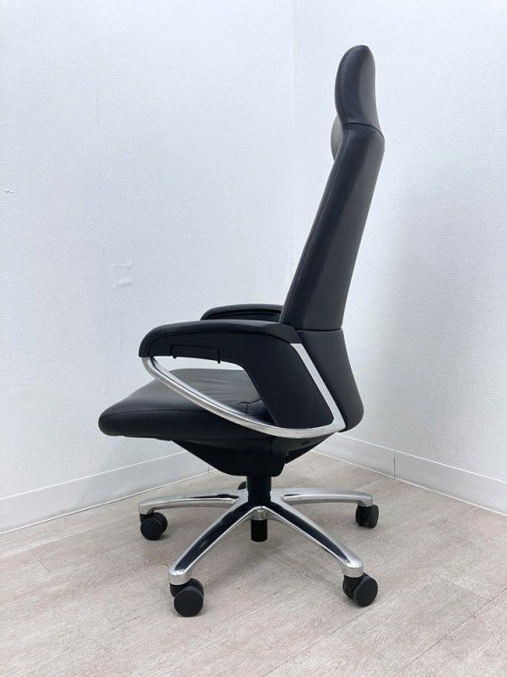 コクヨマネージメントチェア フィロソフィーシリーズ 固定肘付フィロソフィーチェア 商品画像3