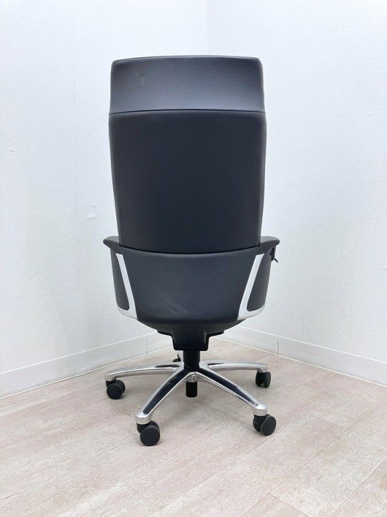 コクヨマネージメントチェア フィロソフィーシリーズ 固定肘付フィロソフィーチェア 商品画像4