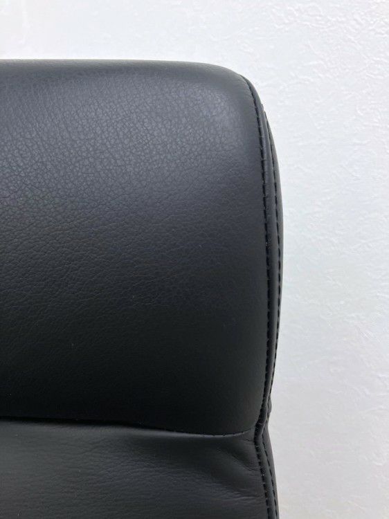 コクヨマネージメントチェア フィロソフィーシリーズ 固定肘付フィロソフィーチェア 商品画像8