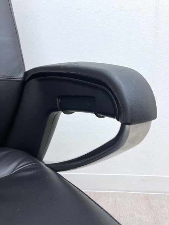 コクヨマネージメントチェア フィロソフィーシリーズ 固定肘付フィロソフィーチェア 商品画像11