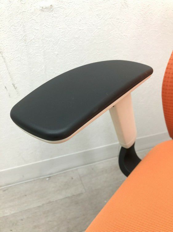 ウチダ（内田洋行）セレッツァ（Sellezza）チェア 可動肘付セレッツァチェア 商品画像13