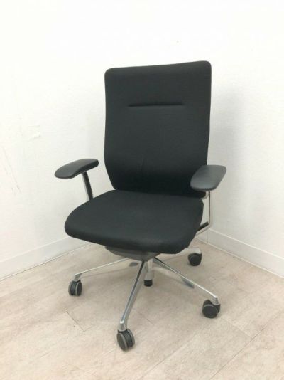 オカムラChoral（コーラル）チェア 固定肘付コーラルチェア 商品画像1