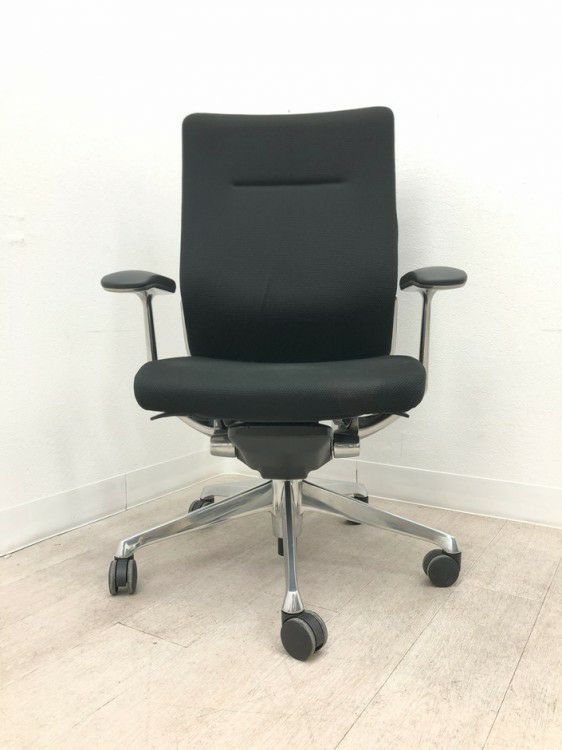 オカムラChoral（コーラル）チェア 固定肘付コーラルチェア 商品画像3