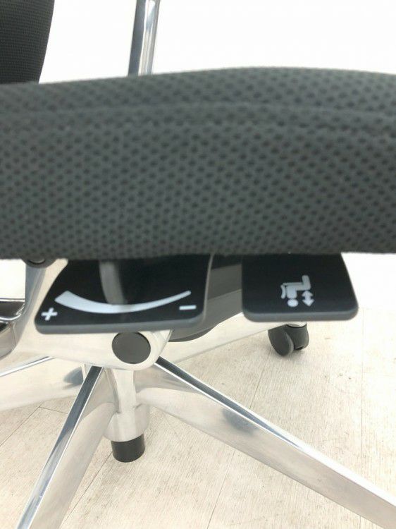 オカムラChoral（コーラル）チェア 固定肘付コーラルチェア 商品画像19