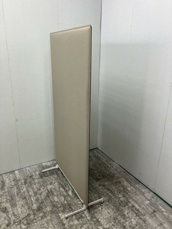 オカムラ自立パーテーション 商品画像2