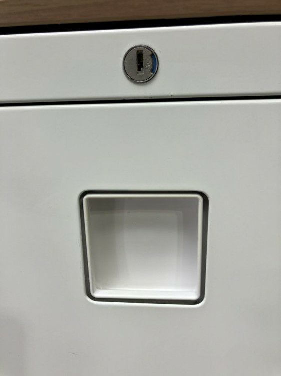 オカムラレクトラインシリーズ 天板付2段ラテラル書庫 商品画像3