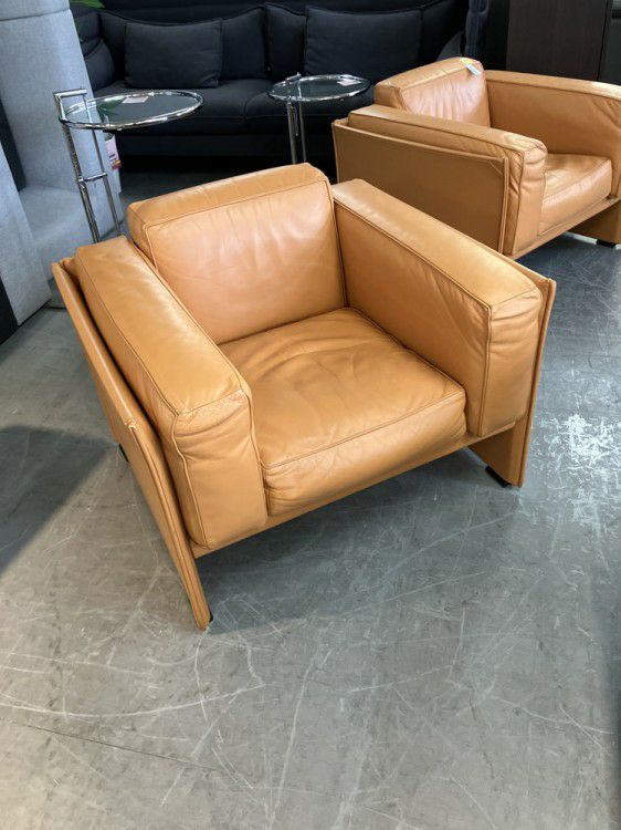Cassina405 DUC デュックシリーズ 1人掛ソファ 商品画像1