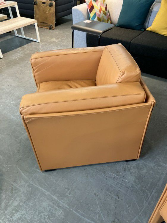 Cassina405 DUC デュックシリーズ 1人掛ソファ 商品画像3