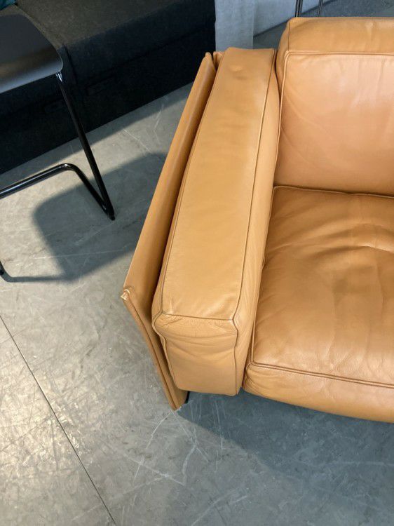 Cassina405 DUC デュックシリーズ 1人掛ソファ 商品画像5