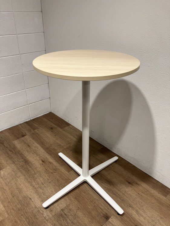 ウチダ（内田洋行）NEUTシリーズ 丸テーブル 商品画像1