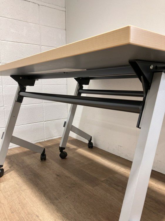 ウチダ（内田洋行）プラッテ（PLATTE）シリーズ 平行スタックテーブル2台セット 商品画像5