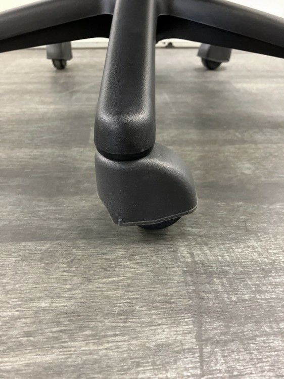 ウチダ（内田洋行）エニーザ（Anyza）チェア 固定肘付エニーザチェア 商品画像13